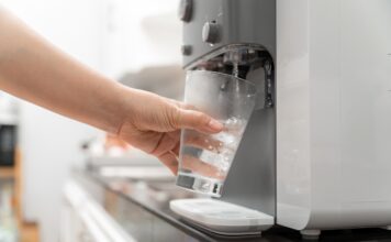 Dyspenser na napoje czyli jak szybko zwiększyć zyski ze sprzedaży napojów w lokalu Dyspenser na napoje